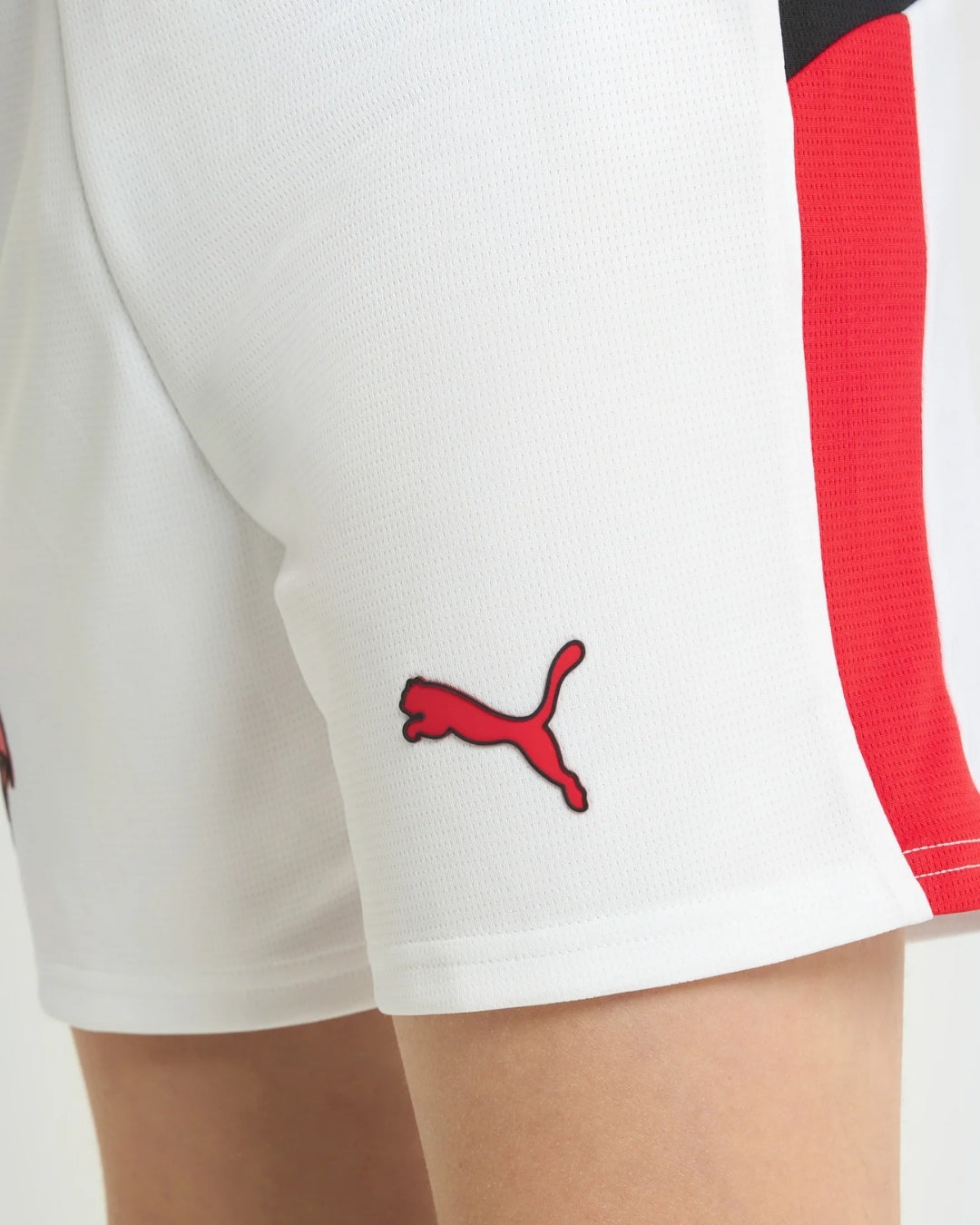 Kit Bambino Con Calzettoni Away 25/26